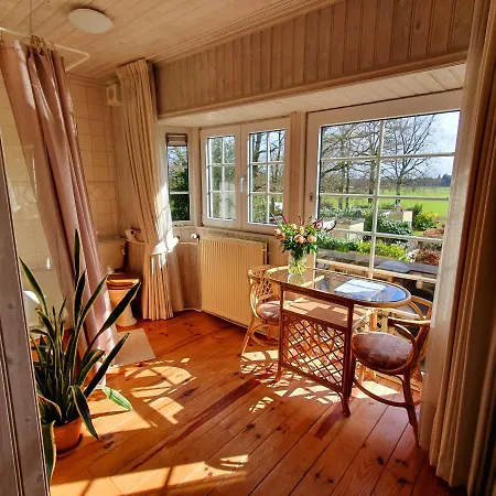 Zonnehuis Unieke Kamers Aan Het Bos - Sauna En Zwembad Aanwezig Loenen